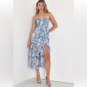 Lulus Pretty Delight Light Blue Floral Jacquard Tiered Midi Dress size XS